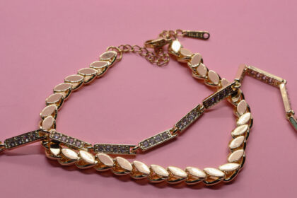 Arpa Bileklik Çelik