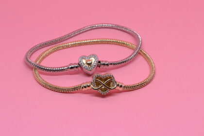 Marka Model Kalpli 2 Renkli Bilekli