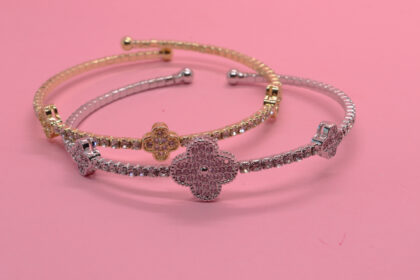 Yonca Kelepçe Bilezik