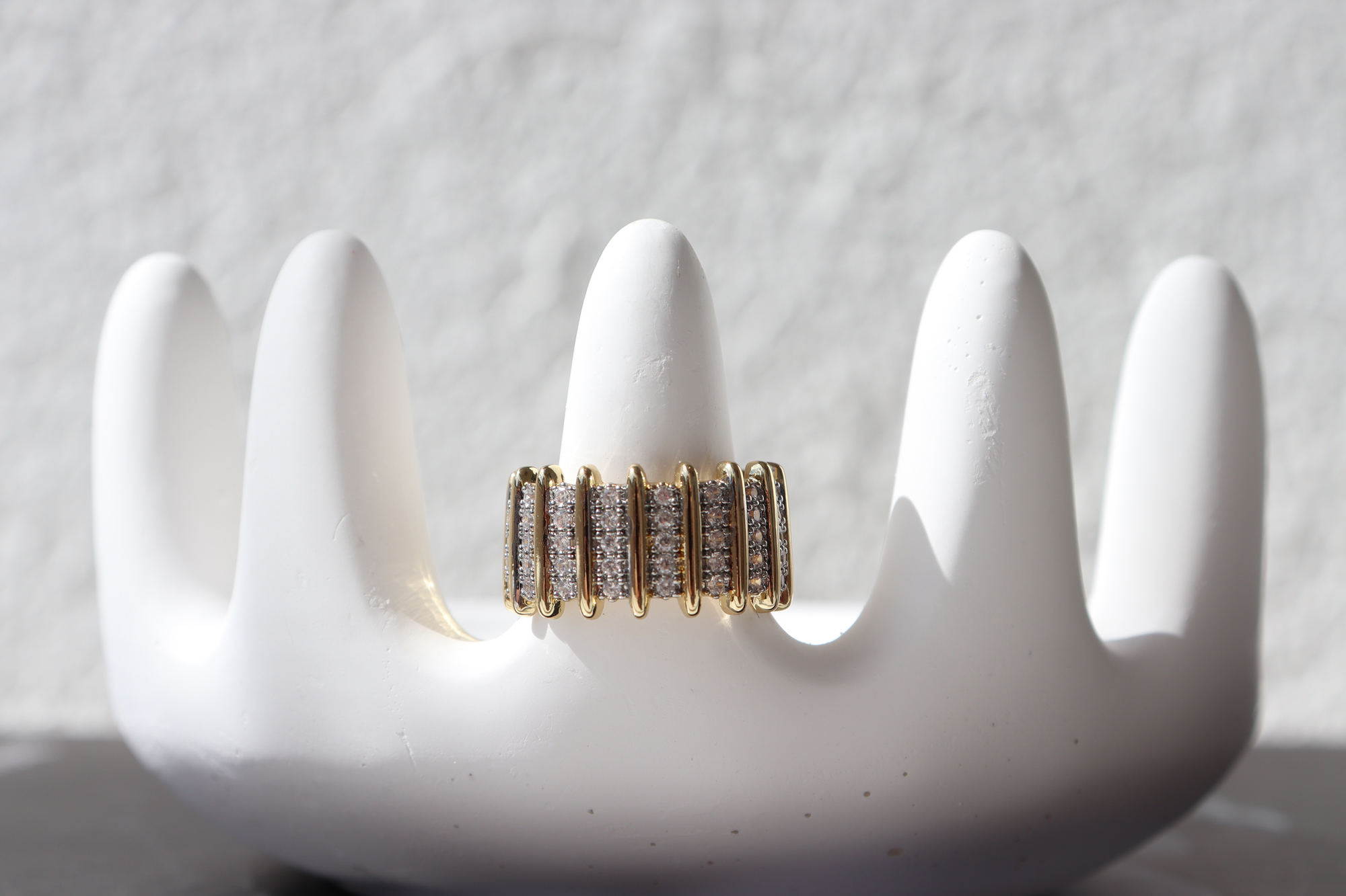 Zirkon Taşlı Gold Renk Yüzük