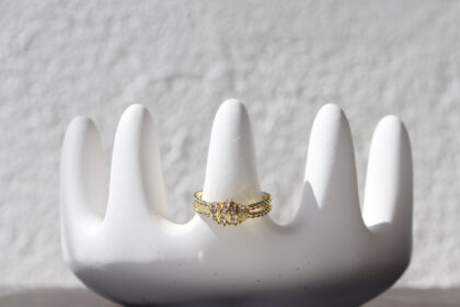 Zirkon Taşlı Yüzük