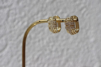 Baguette Model Altın Kaplama Zirkon Taşlı Küpe