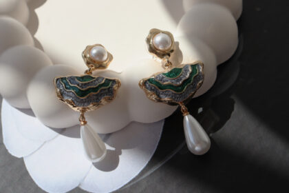 İnci Midye Kabuğu Küpe