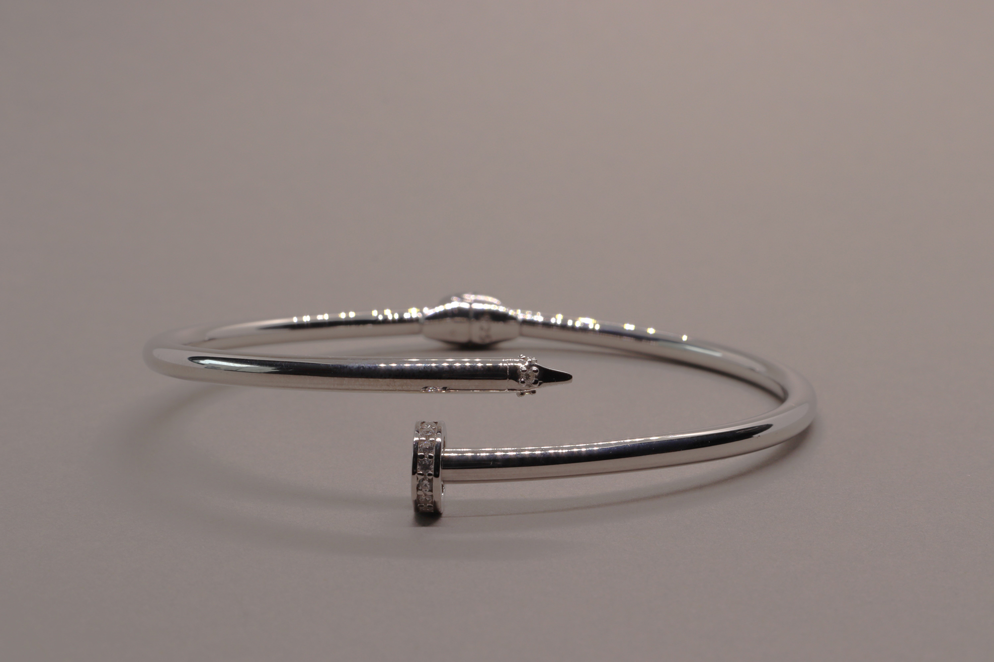 İthal Çivi Kelepçe Bilezik