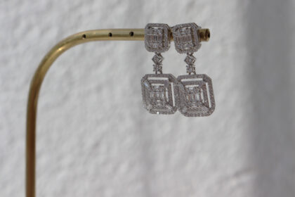 İthal Baget Taşlı Küpe