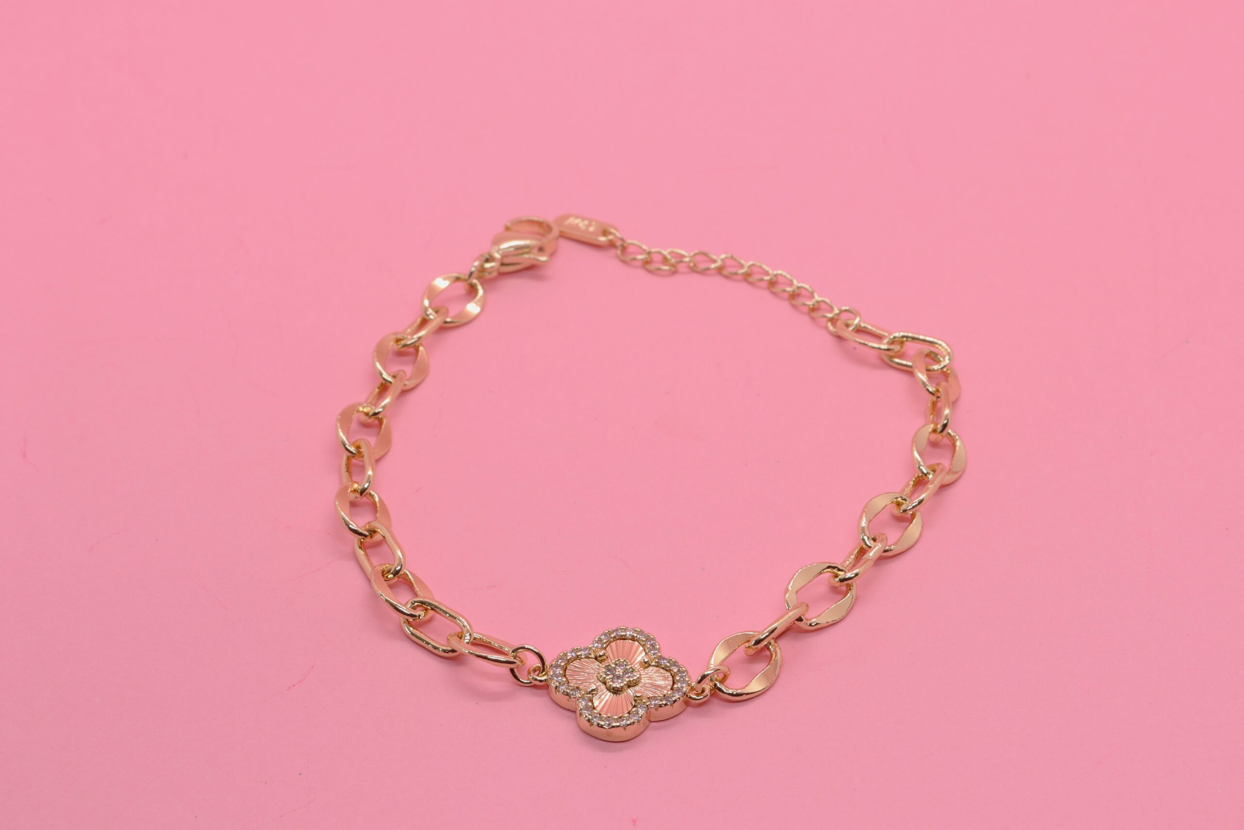 YONCA ALTIN KAPLAMA BİLEKLİK