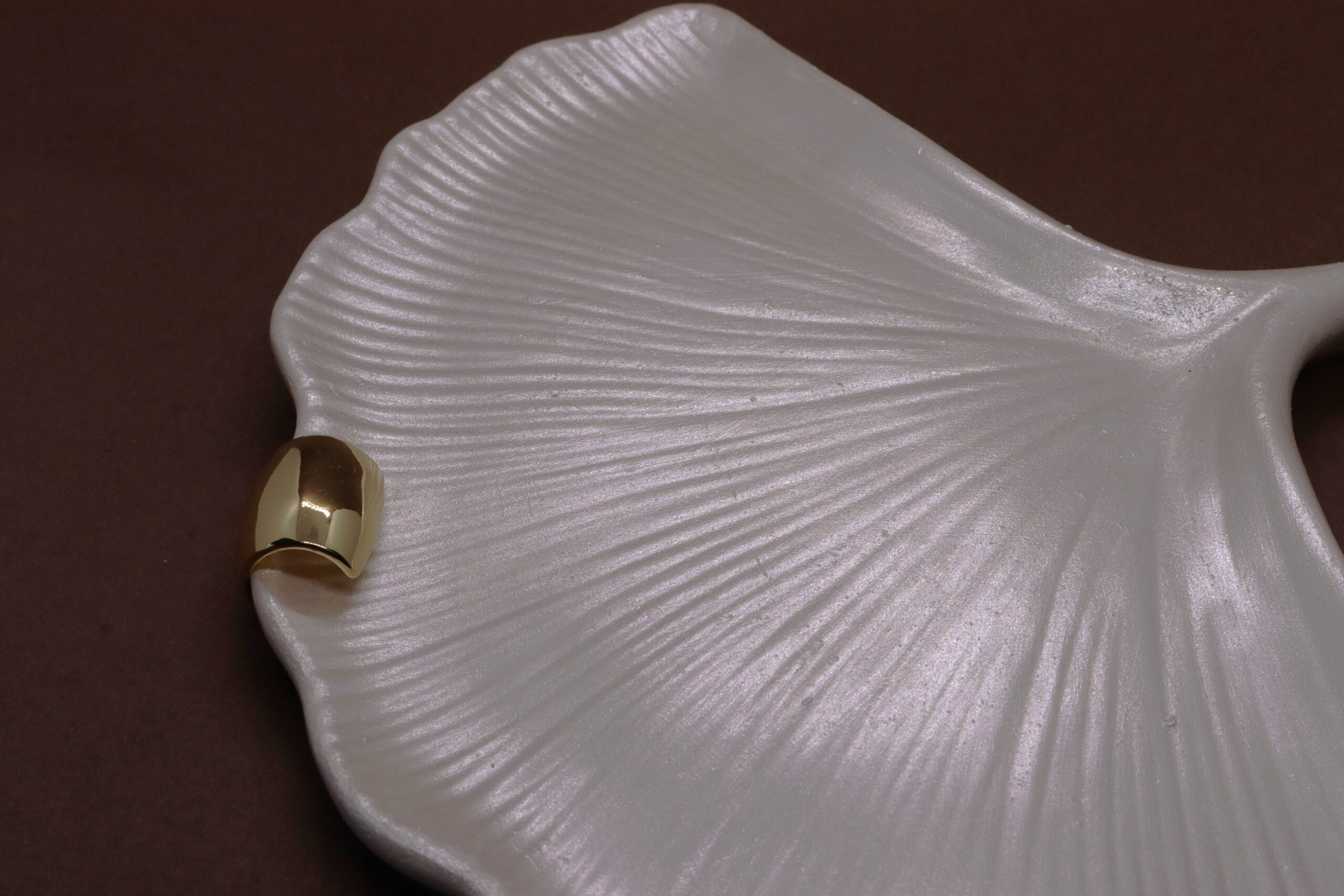 GOLD KIKIRDAK KÜPESİ