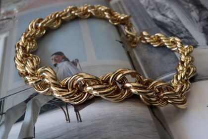 ALTIN KAPLAMA MARKA MODEL ZİNCİR KOLYE
