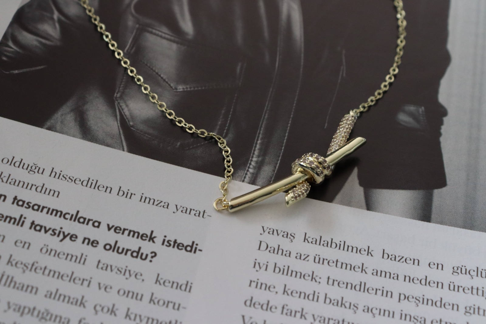 DÜĞÜM ALTIN KAPLAMA KOLYE
